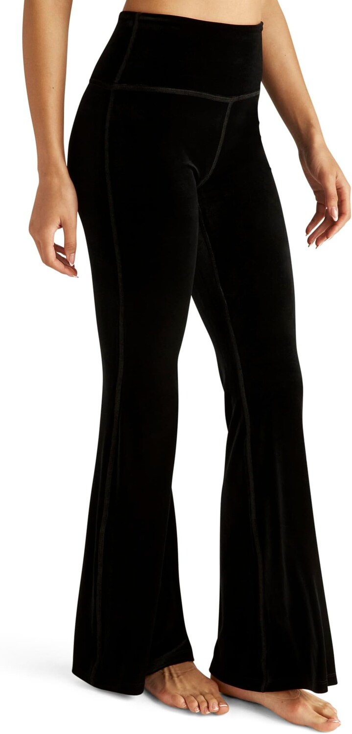 

Брюки Beyond Yoga Converge Bell Pants, черный