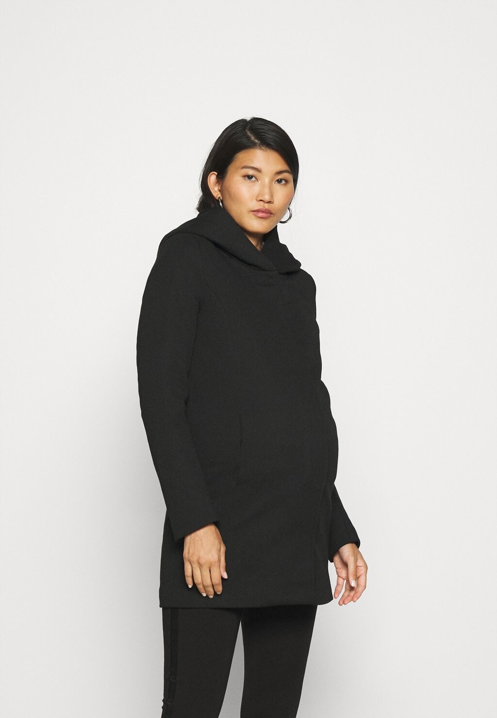 

Классическое пальто ONLY MATERNITY, черный