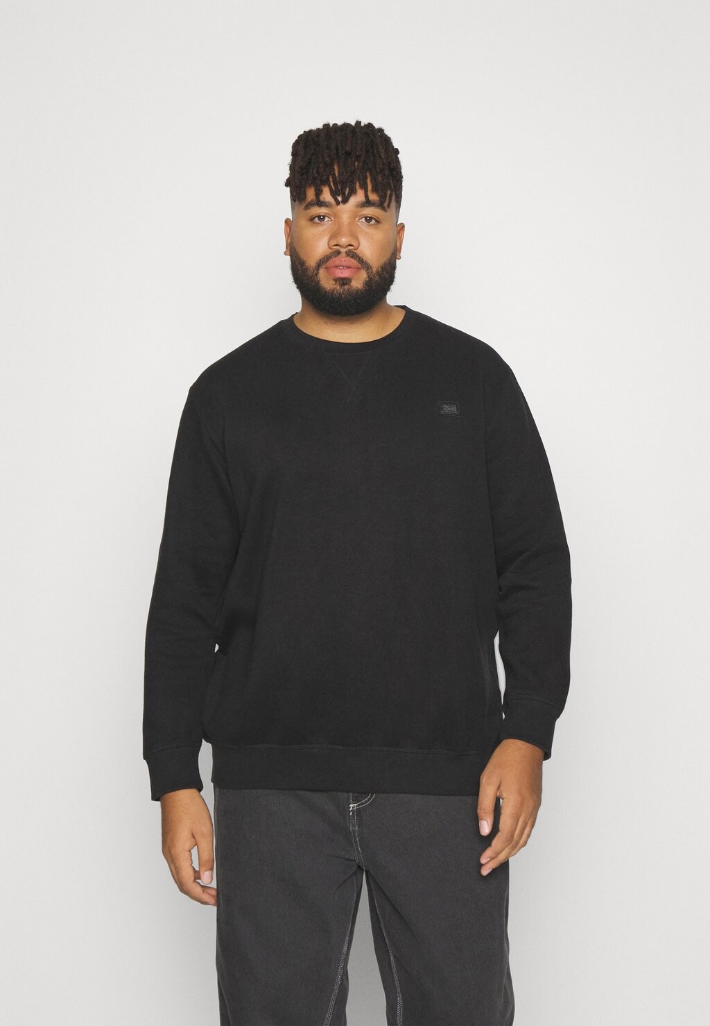 

Толстовка JCOCLASSIC CREW NECK Jack & Jones, черный