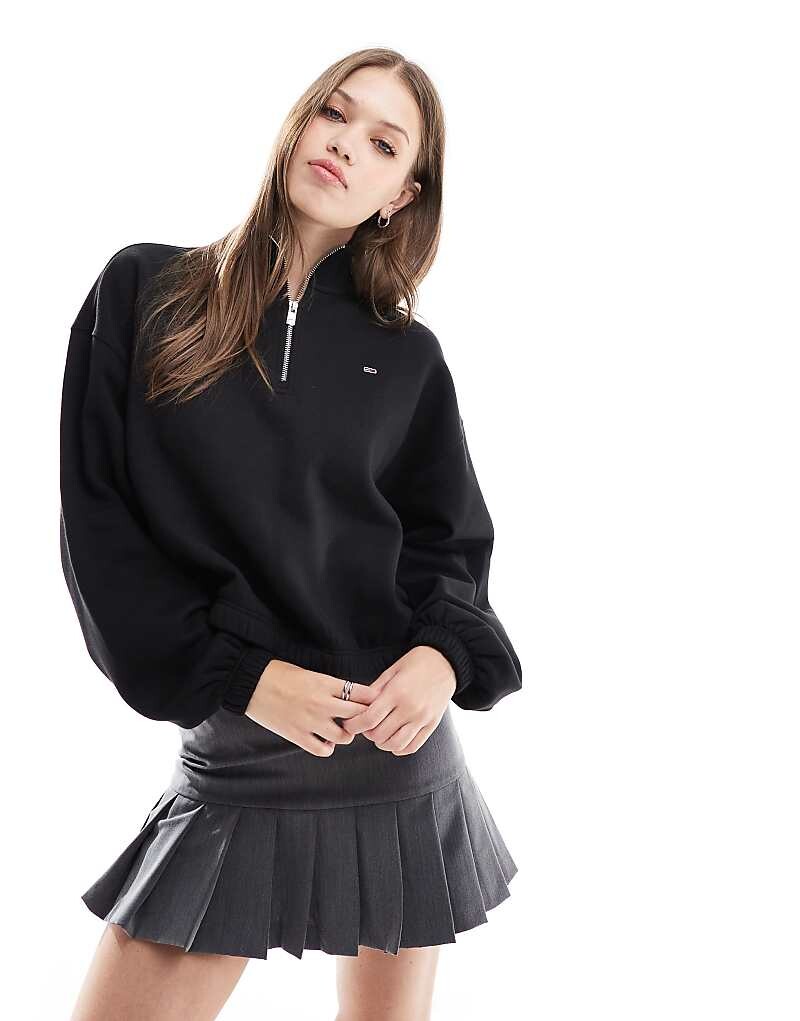 

Tommy Jeans Толстовка черного кроя с молнией на шее