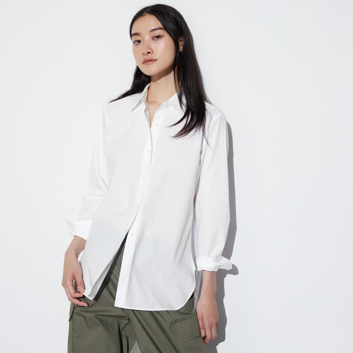 

Рубашка UNIQLO из тонкого хлопка с длинными рукавами, белый