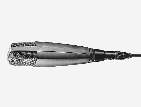 

Динамический микрофон Sennheiser MD 421 II Cardioid Dynamic Microphone