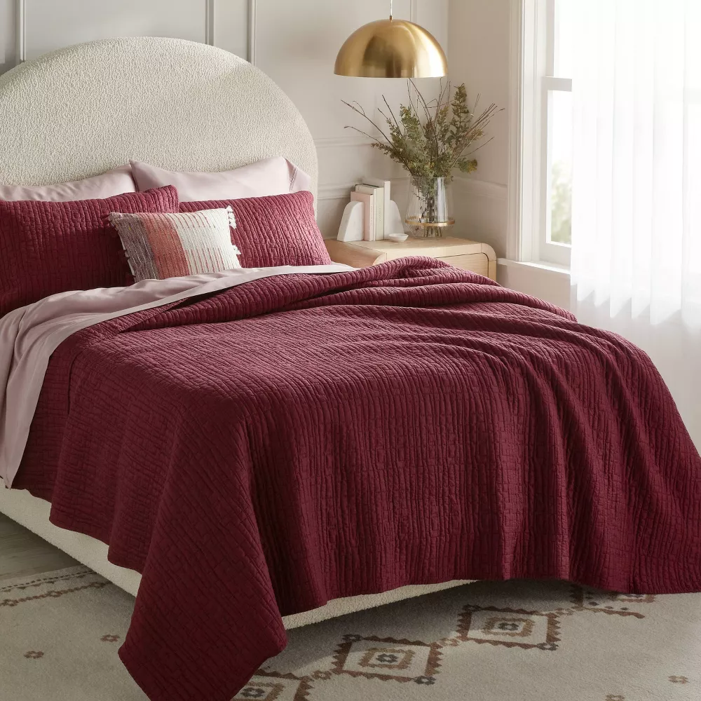

King TENCEL Quilt Белый - Порог Threshold, цвет Wine Red