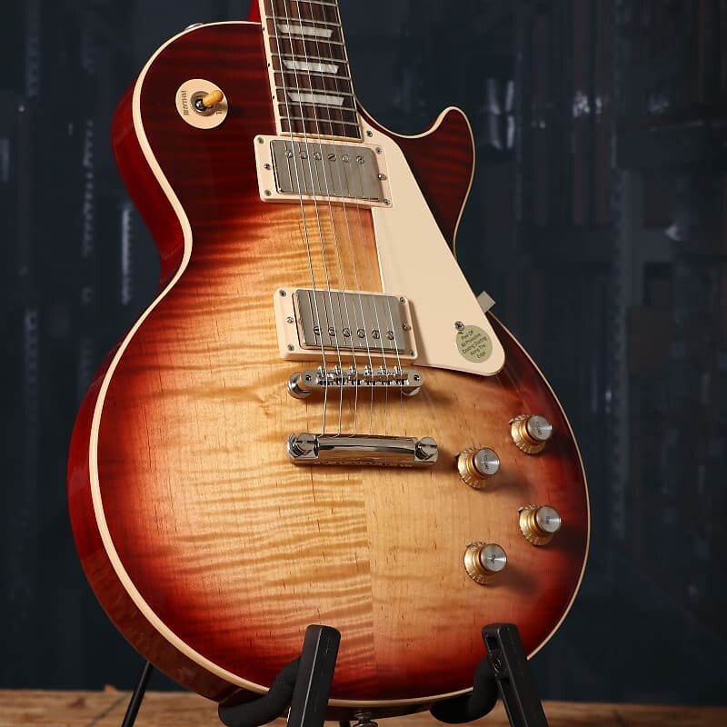 

Электрогитара Gibson Les Paul Standard '60s Figured Top 2023 - Bourbon Burst