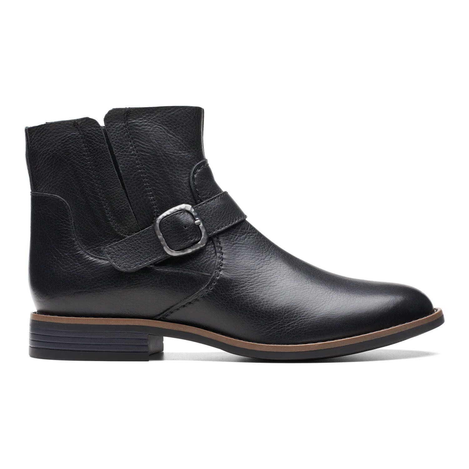 Женские кожаные ботинки Clarks Camzin Loop Clarks, черный цена и фото