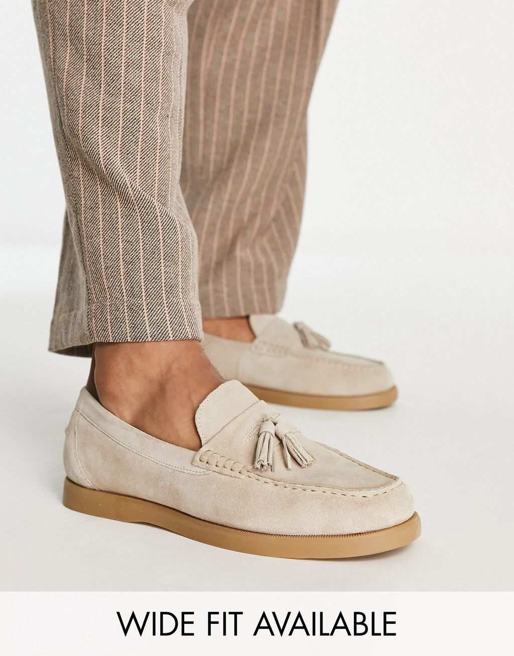 

Туфли-лодочки ASOS DESIGN из бежевой замши с контрастной подошвой