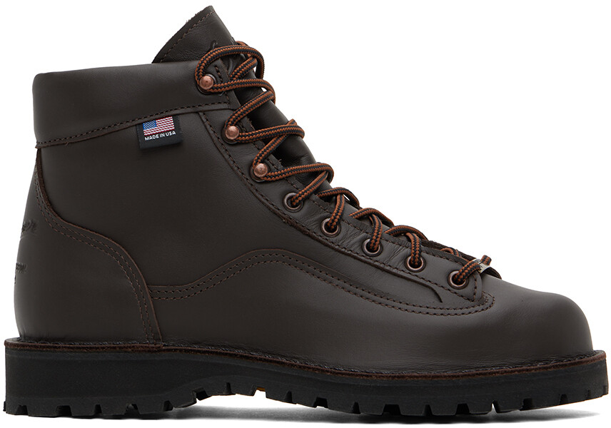 

Коричневые ботинки исследователя Danner