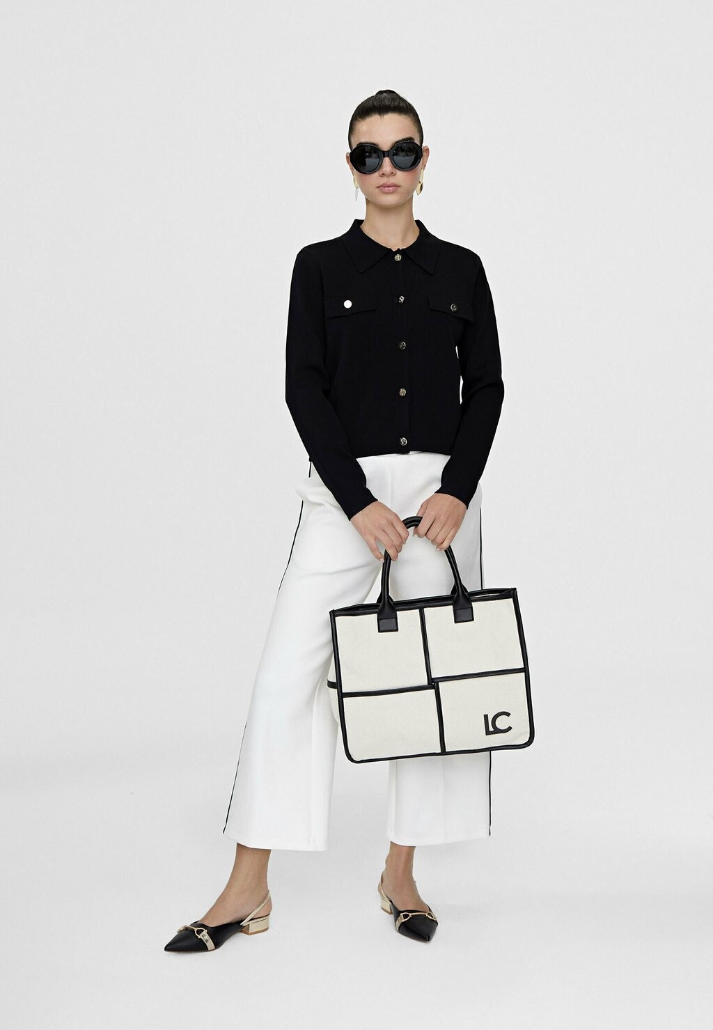 

Сумка LOLA CASADEMUNT, цвет off white/ black