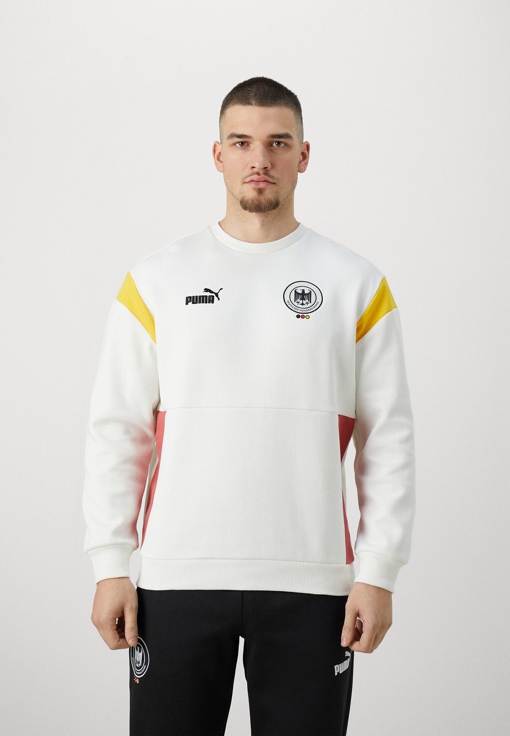 

Форма сборной Puma DEUTSCHLAND DHB ARCHIVE CREW, теплый белый/черный
