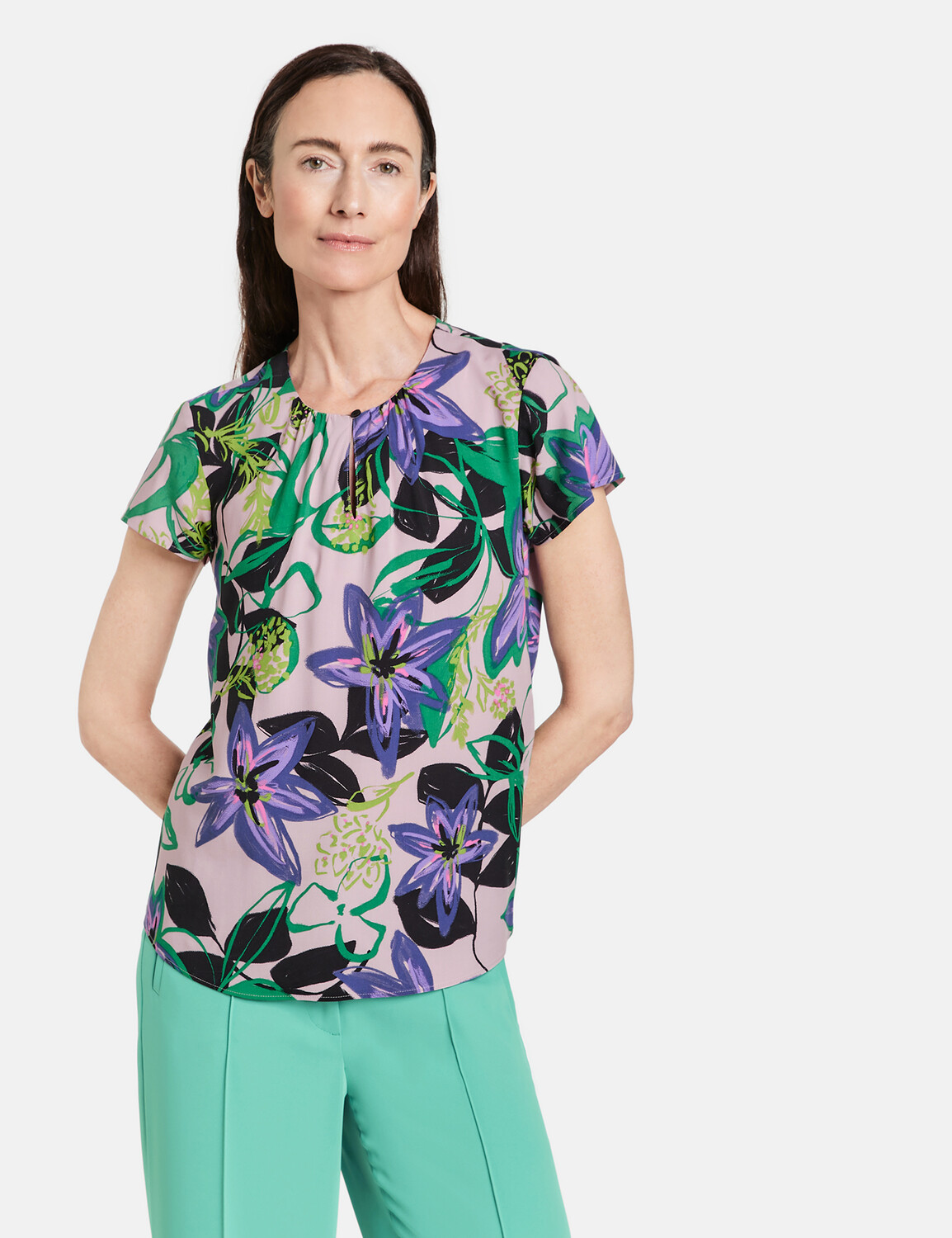 

Блуза Gerry Weber Kurzarm, цвет Lila/Pink/Grün Druck