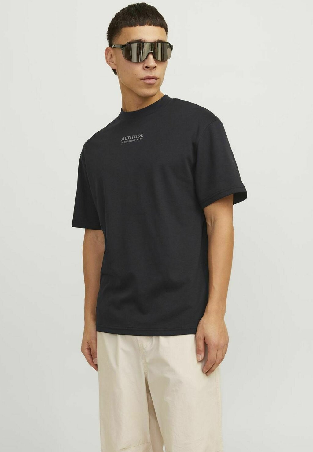 

Футболка с принтом GEDRUCKT RUNDHALS Jack & Jones, цвет black