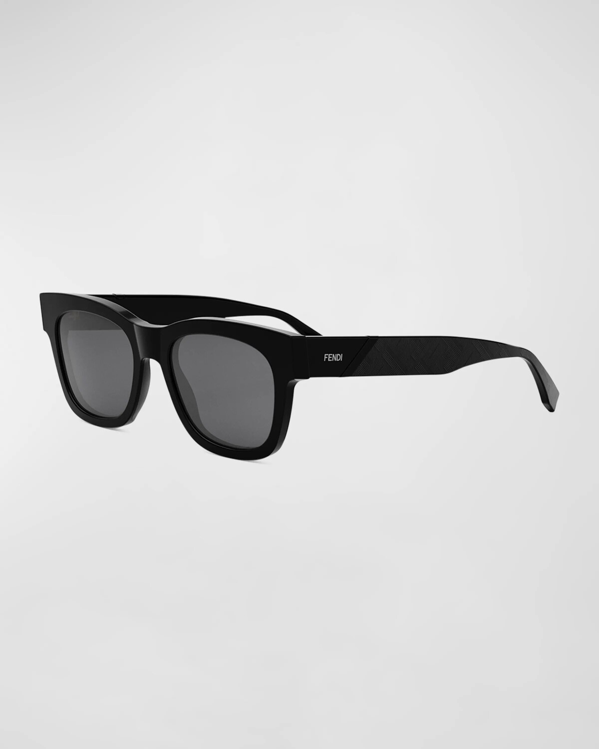 

Мужские квадратные солнцезащитные очки из ацетата Fendi, цвет Shiny Black Smoke
