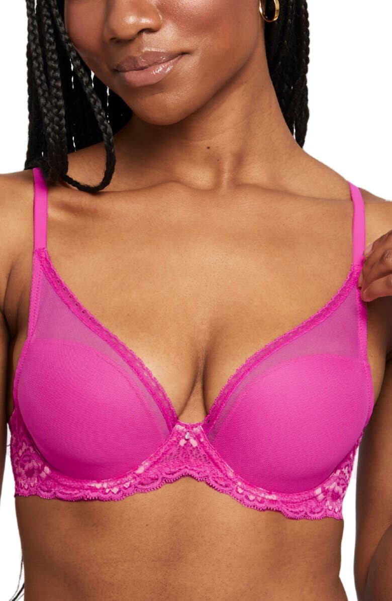 

Бюстгальтер Mystique с глубоким вырезом на косточках MONTELLE INTIMATES