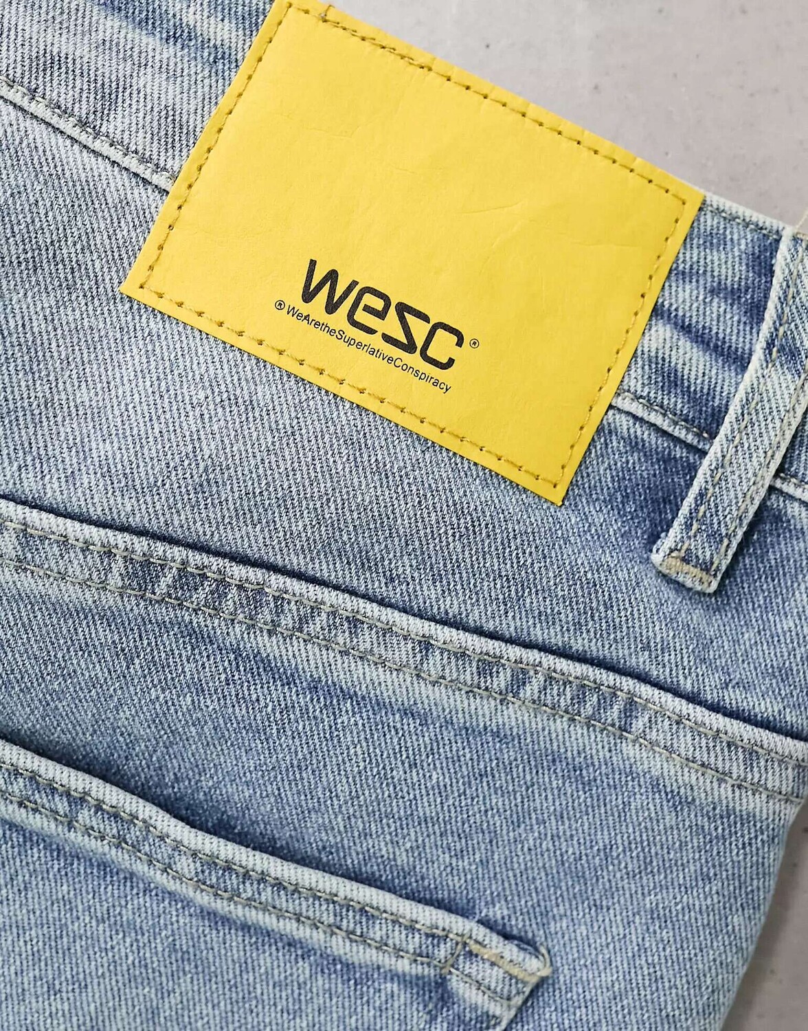 

Узкие джинсы WESC темно-синего цвета