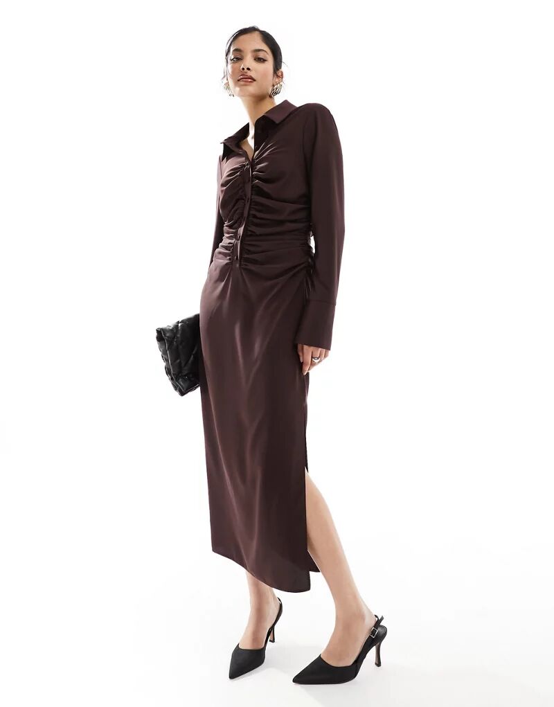 Шоколадно-коричневое приталенное платье-рубашка миди со сборкой на талии ASOS