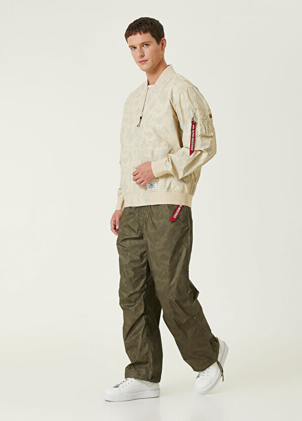 

Брюки с камуфляжным рисунком и зажимом на талии Alpha Industries, хаки