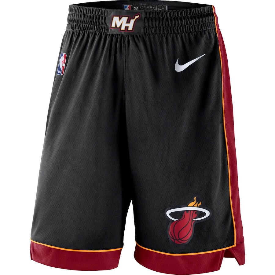 

Шорты Nike Miami Heat, черный