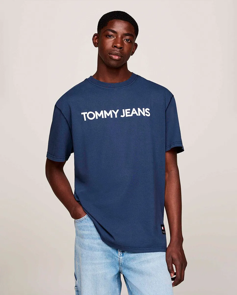 

Мужская футболка стандартного кроя с короткими рукавами Tommy Jeans, темно-синий