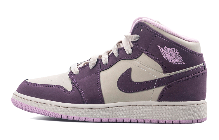 

Баскетбольные кроссовки Nike Air Jordan 1 Mid Pro Vintage Purple Desert Sand