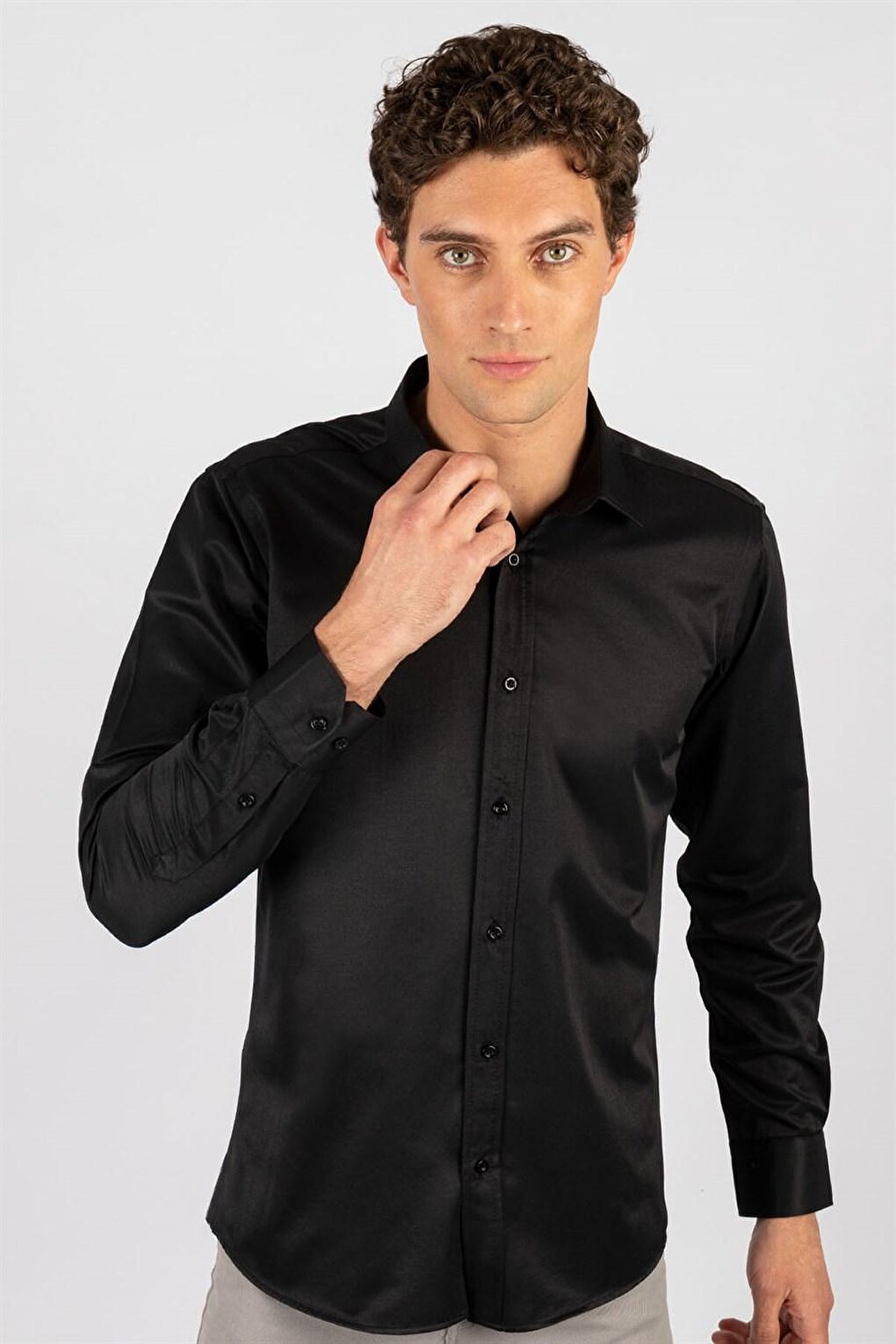 Современная приталенная мужская однотонная черная рубашка TUDORS