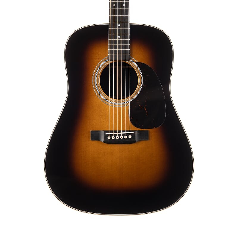 

Акустическая гитара Martin D-28 Dreadnought Acoustic Guitar in Sunburst
