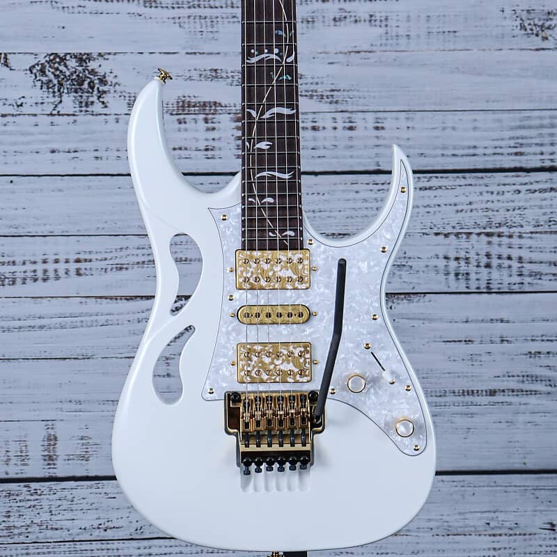 

Электрогитара Ibanez Steve Vai PIA3761 Electric Guitar | Stallion White