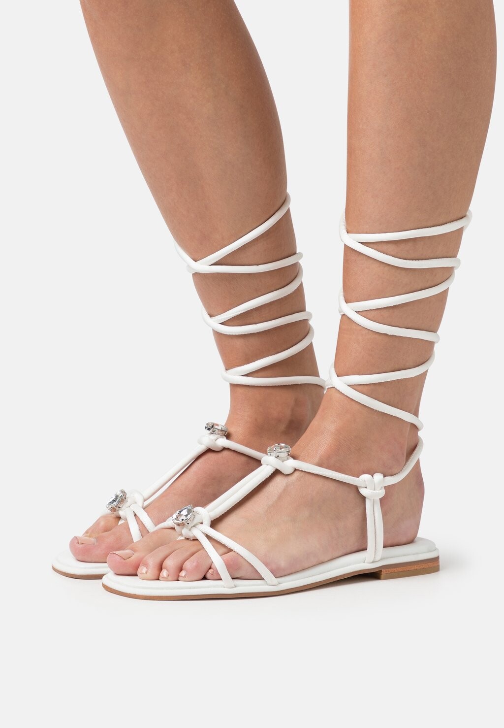 

Сандалии Guess, белый
