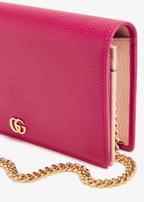 Gucci gg marmont hotsell leather mini chain bag