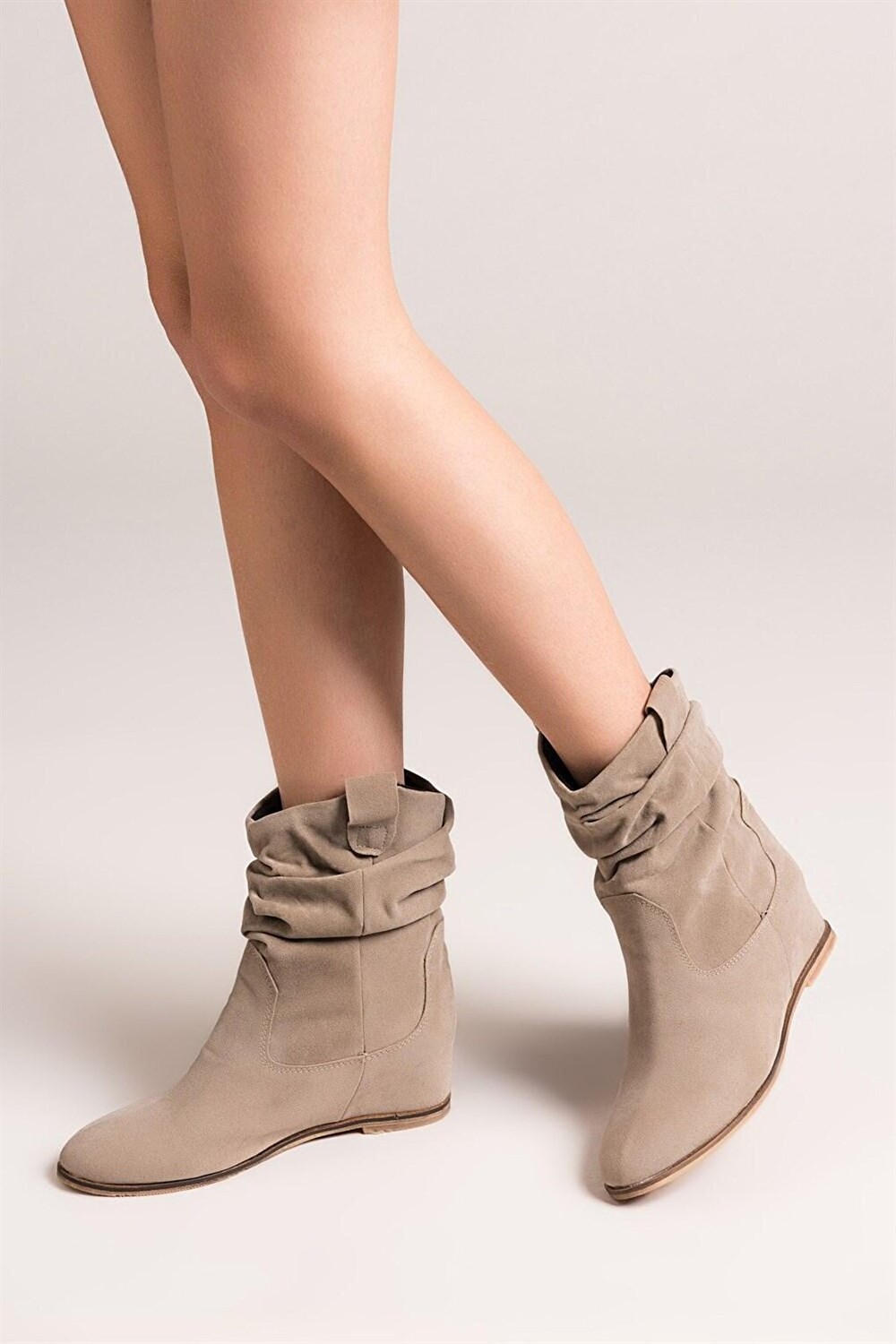 

C735041202 Женские сапоги из норки Fox Shoes