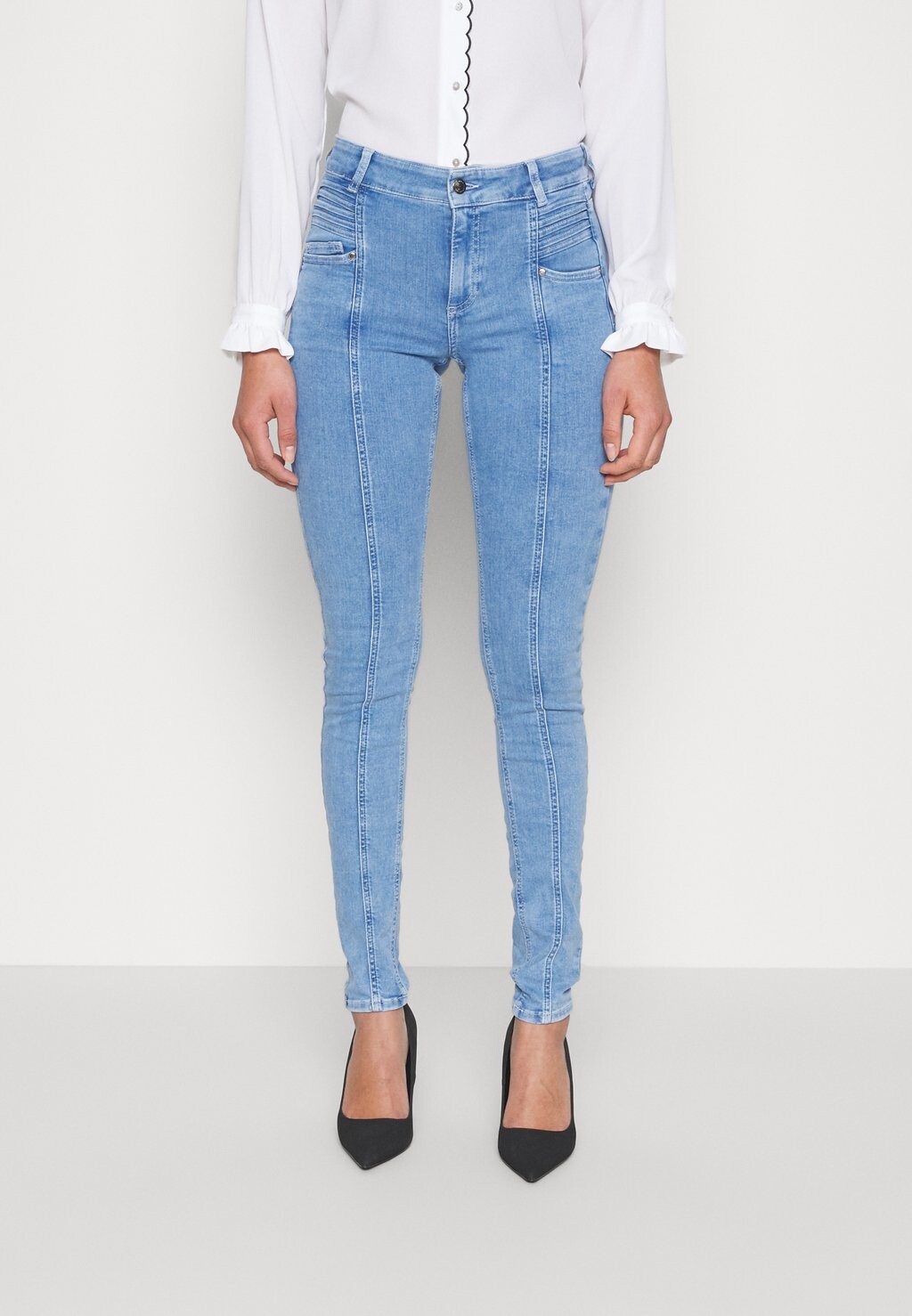 

Джинсы Skinny Fit ONLY Tall