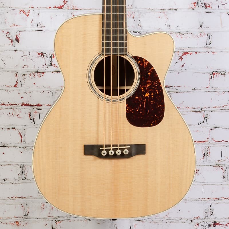 

Басс гитара Martin - BC16E - Acoustic-Electric Bass Guitar - Rosewood - w/ Case - x9277