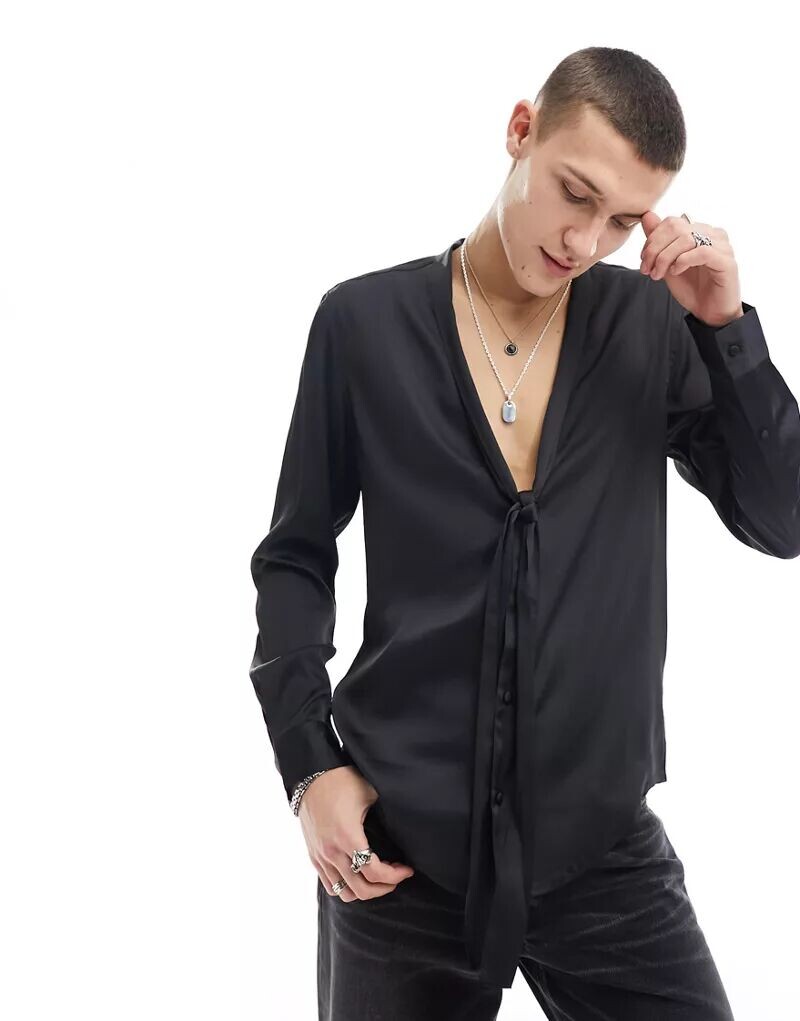 

Черная атласная рубашка ASOS с глубоким шалевым воротником и завязкой на вырезе