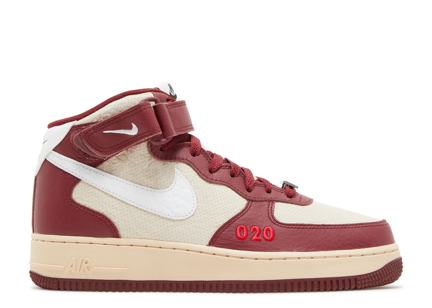 

Кроссовки Nike Air Force 1 Mid 'City Pack - London', красный