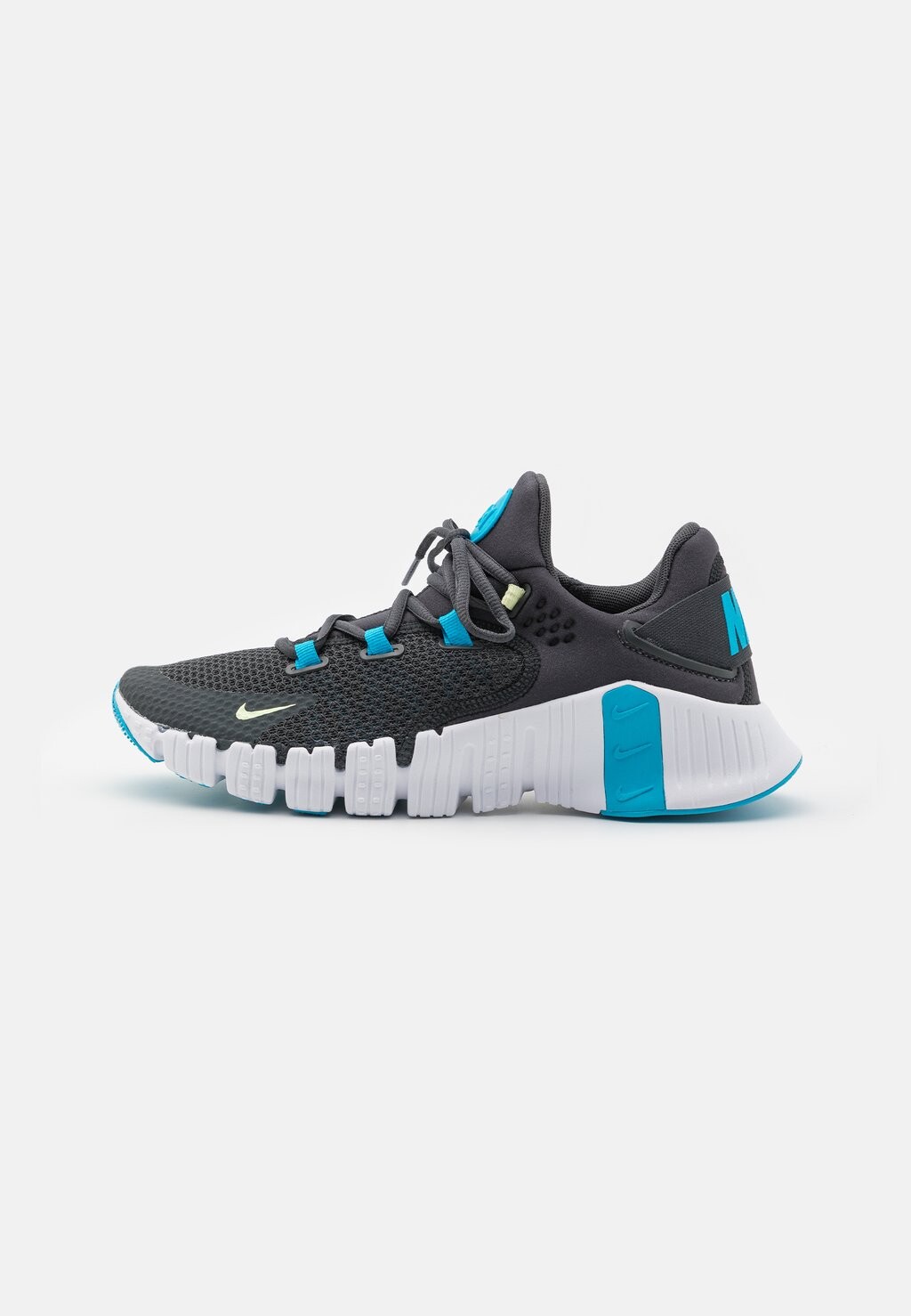 

Кроссовки Nike