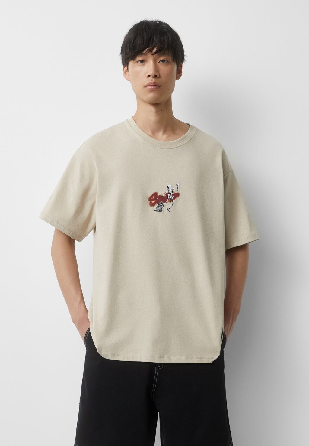 

Футболка с принтом PULL&BEAR, песочный