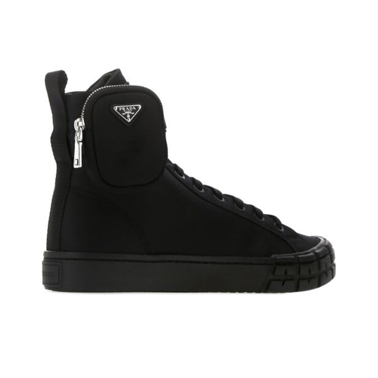 

Кроссовки Prada Wheel Re-Nylon, чёрный