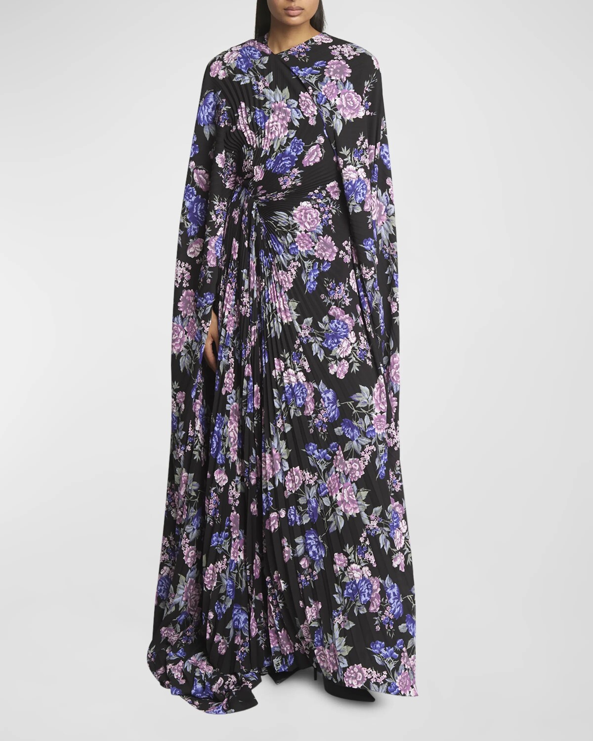 

Плиссированное платье с круглым вырезом Balenciaga, цвет 5261 Black/Purple