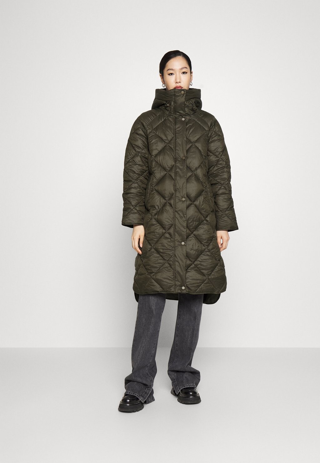 

Зимнее пальто Barbour, Серый