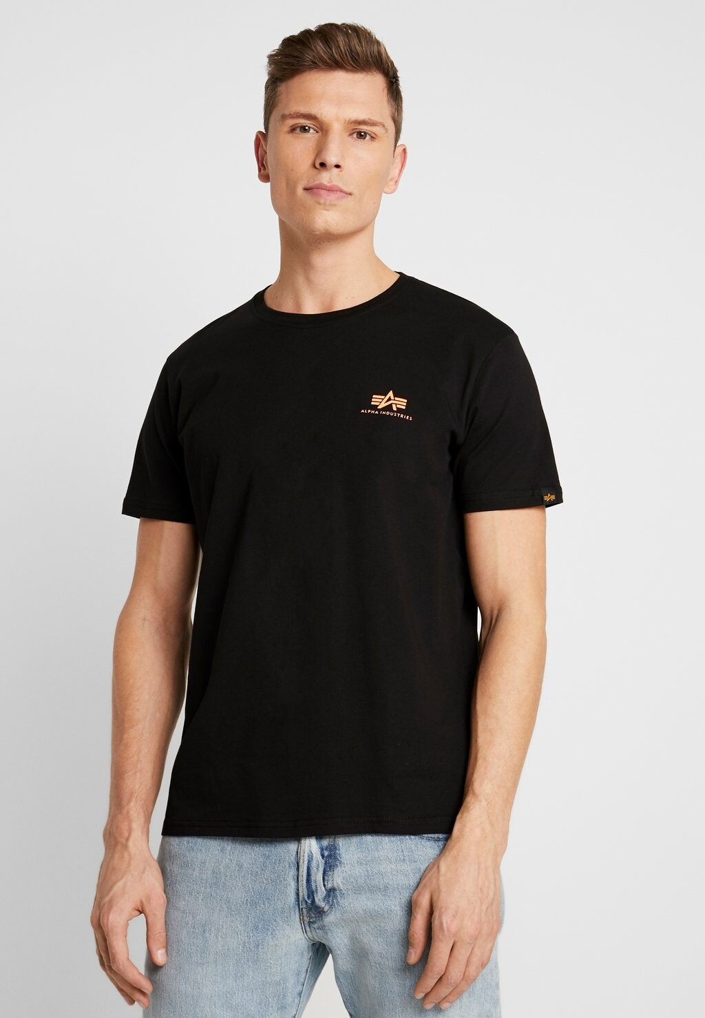

Базовая футболка Alpha Industries, черный