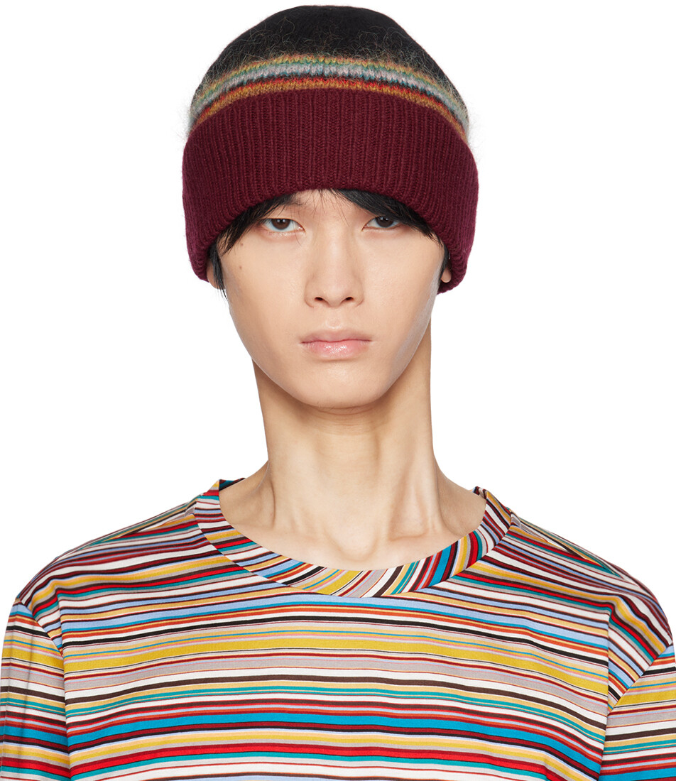 

Черная шапка в фирменную полоску Paul Smith