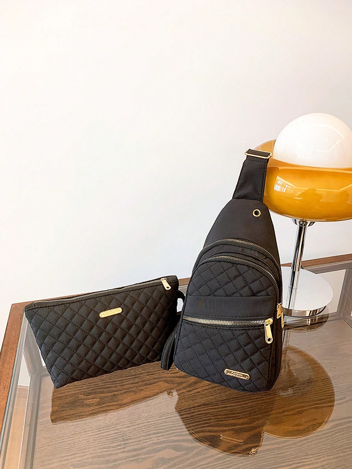

Модная нагрудная сумка Crossbody с рисунком сетки с вышитой нитью для женщин, черный