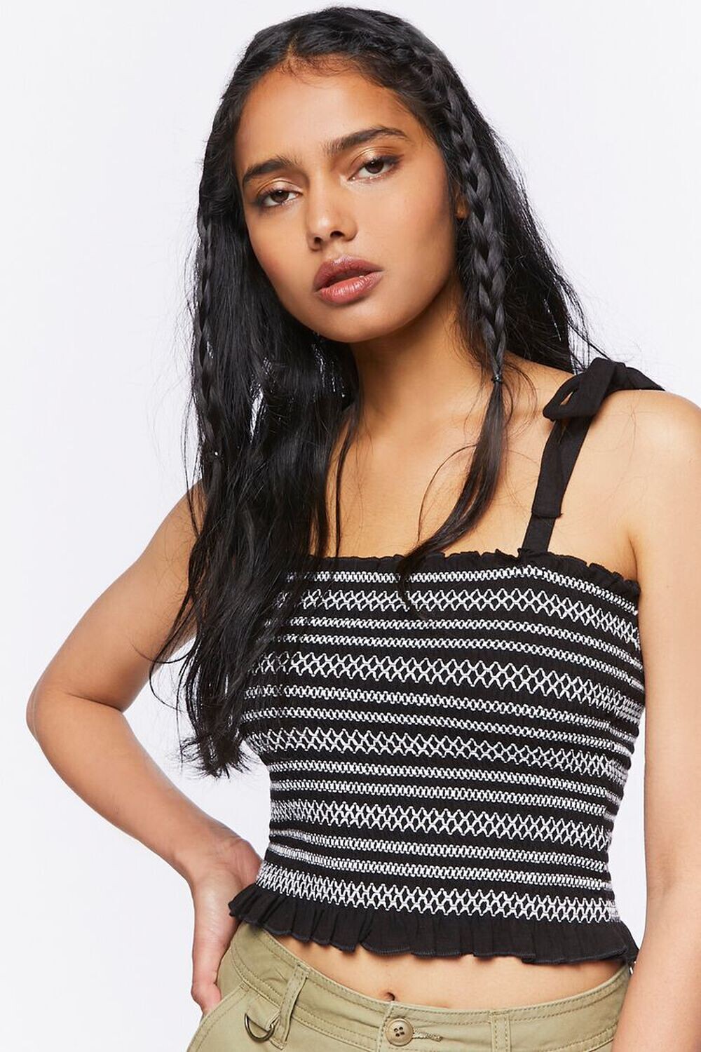 

Укороченный топ с вышитыми завязками Forever 21, черный