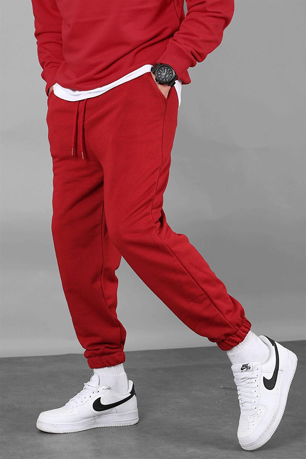 Бордово-красные базовые мужские спортивные штаны стандартного кроя MADMEXT мужские шорты стандартного кроя бордово красные 4842 madmext