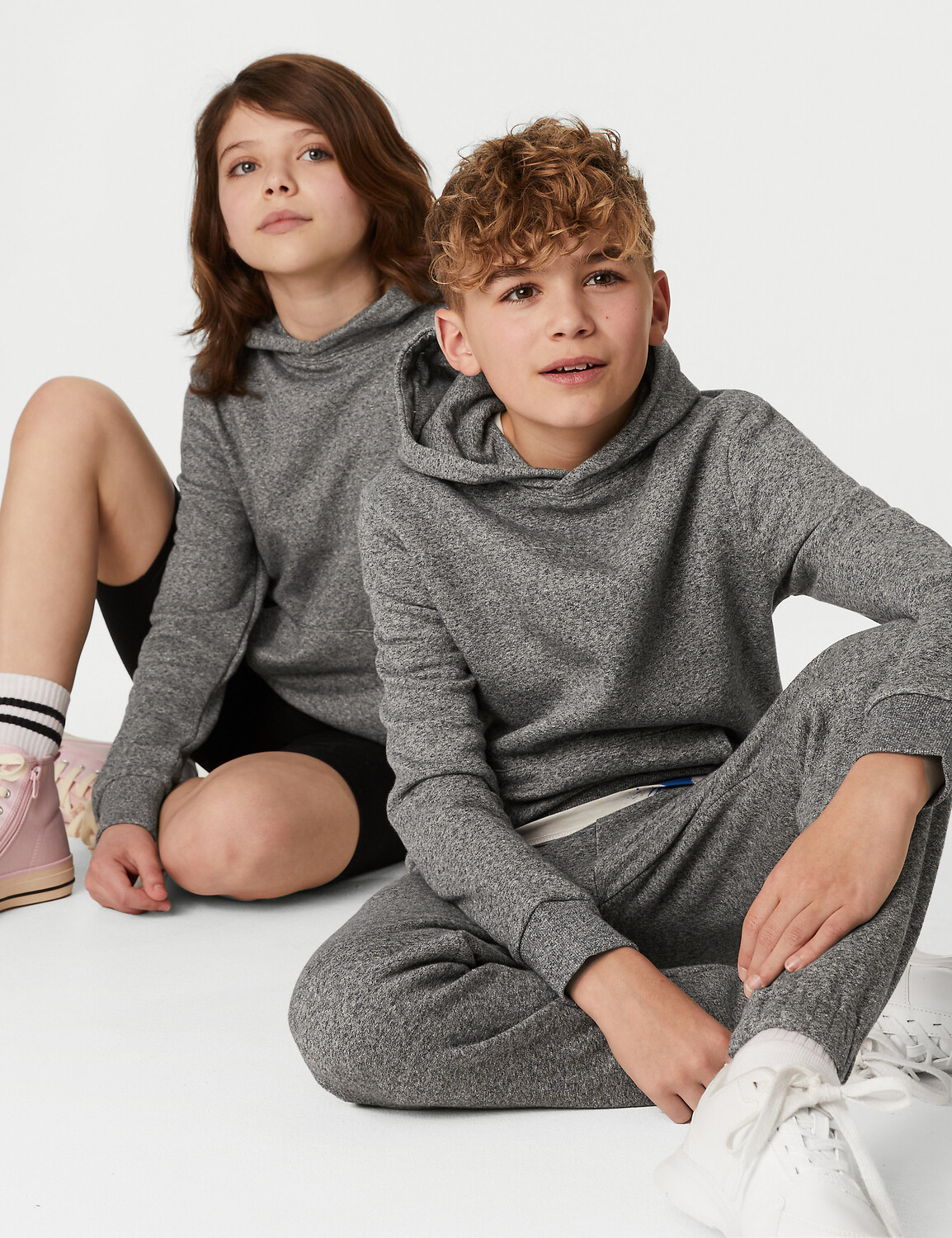 

Толстовка с капюшоном унисекс из хлопка (6–16 лет) Marks & Spencer