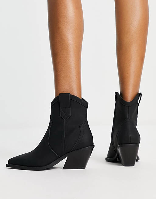 

Черные ботильоны в стиле вестерн ASOS DESIGN Wide Fit Rocket
