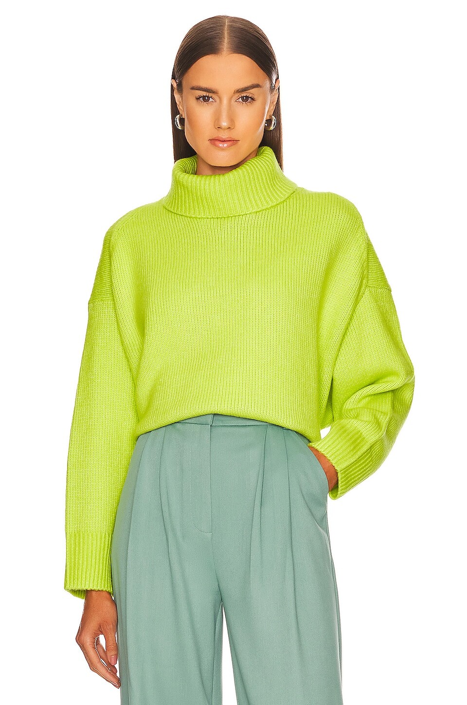 

Свитер 525 Relaxed Turtleneck, цвет Peridot