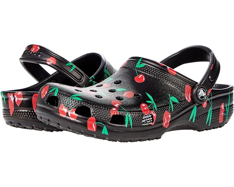 

Сабо Crocs Classic Clog - Seasonal Graphic, цвет Cherry
