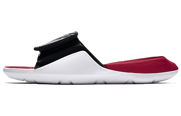 

Шлепанцы Air Jordan Hydro 7 (W) черные