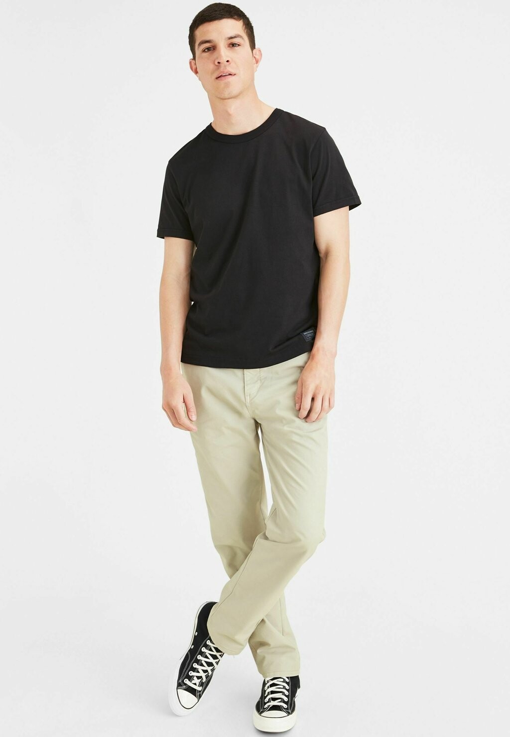 

Футболка базовая Icon DOCKERS, минеральная черная черная