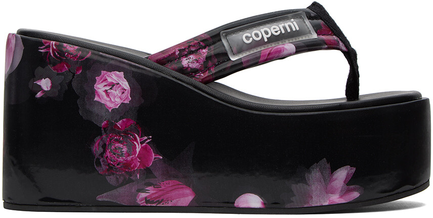 

Розово-черные голографические сандалии Coperni